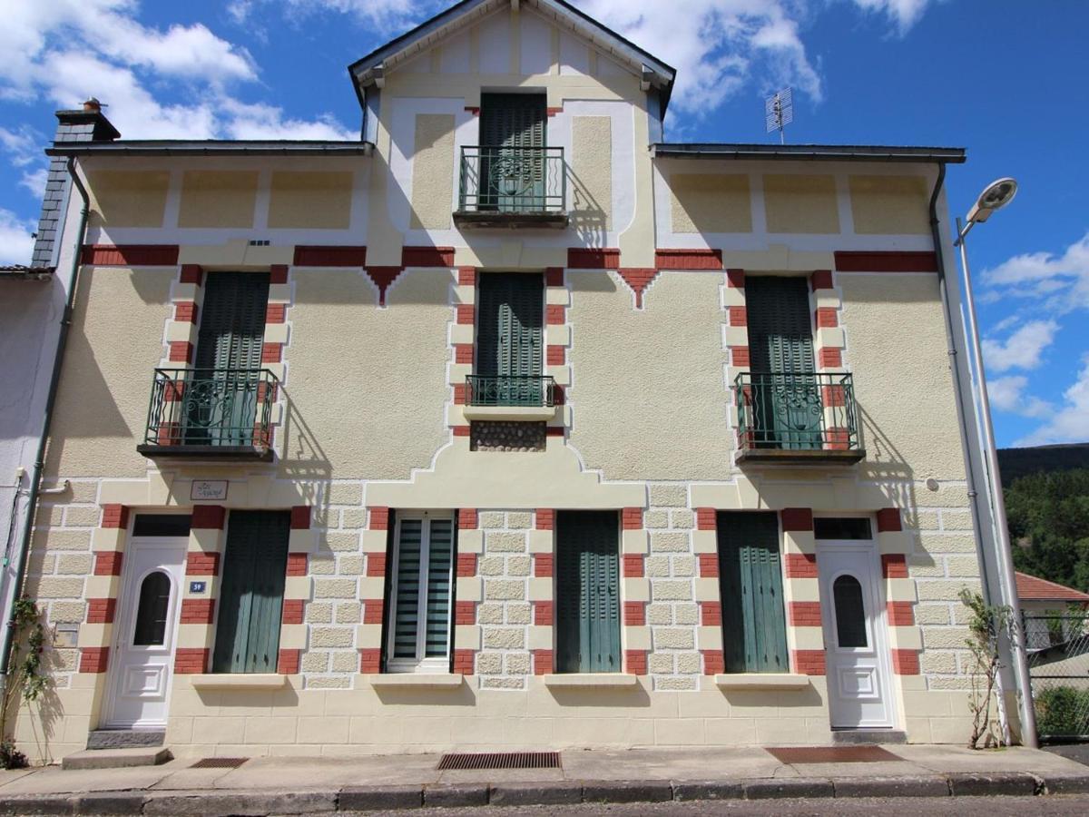 Appartement T3 Avec Terrasse, Proche Centre Et Thermes De La Bourboule - Fr-1-608-236 외부 사진